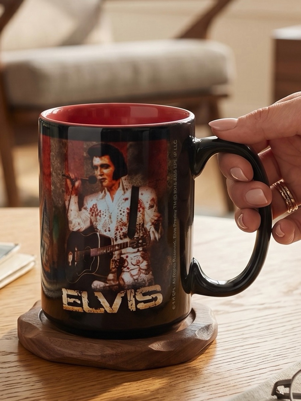 Elvis Presley Collectible Mug/Aloha from Hawaii Image/Aloha Eagle jumpsuit/15 oz
